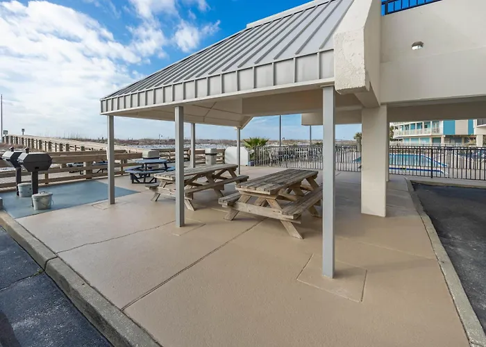 Aparthotel Island Winds West 777 Gulf Shores